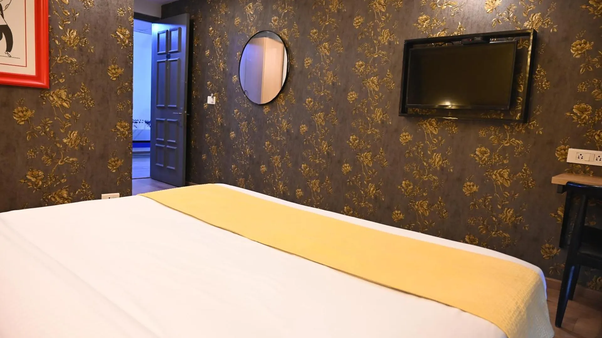 One Hotel-Golf Course Road Gurgaon 4*,